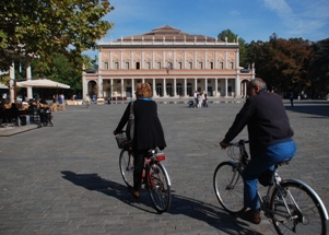 Reggio Emilia a misura di bici: limite a 30 km/h in tutta l’area urbana