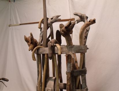 bastoni-2