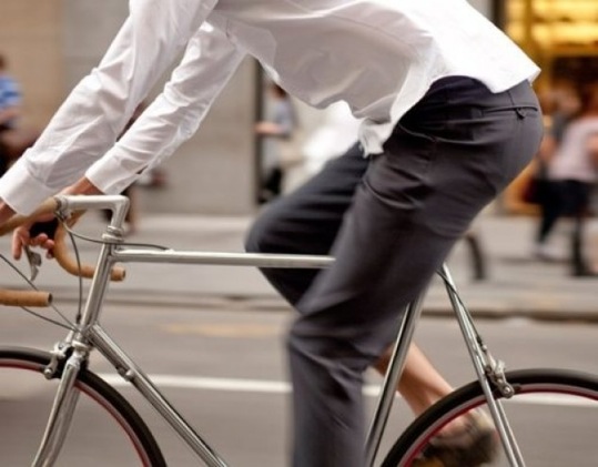 8 consigli per andare in bici in sicurezza
