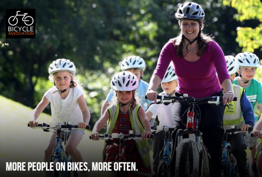 UK: dalle aziende di bici soldi ai “cicloattivisti”