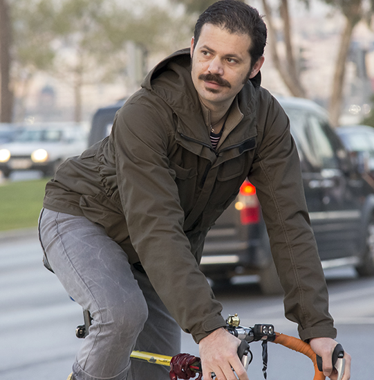 Da Pedal ED la giacca intelligente per il ciclista urbano