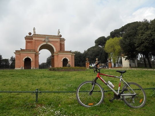 Roma in Bici, Giro delle Ville