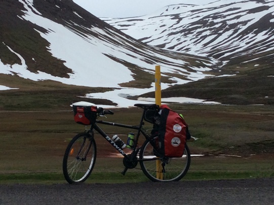 Islanda: pedalando con “madre natura”
