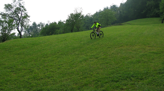 canossa-bike-3
