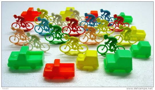 FRANCIA_CICLISTI_COLORATI