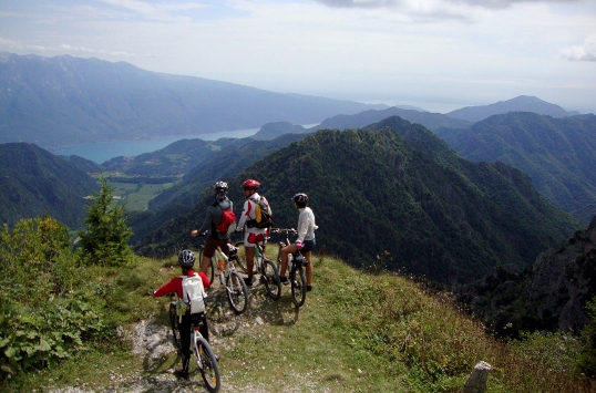 09 panorama Lago di Garda