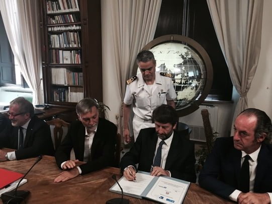 CICLOVIE_TURISTICHE_ITALIANE_FIRMA