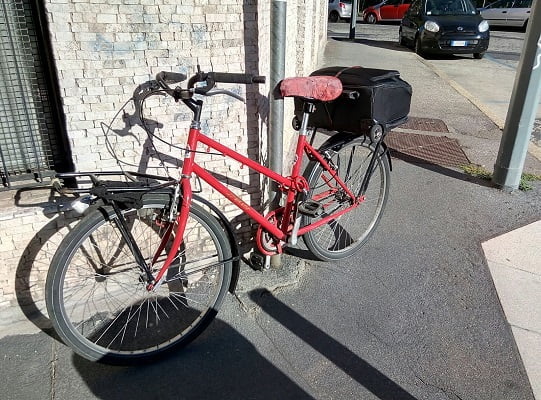 agente_di_commercio_bici_1