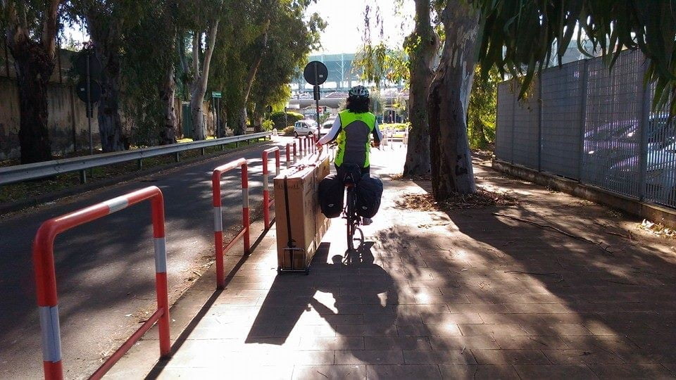 trasporto scatola bici su carrellino