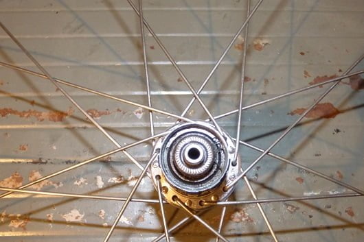 dettaglio irraggiatura cerchio bici Ruota_44