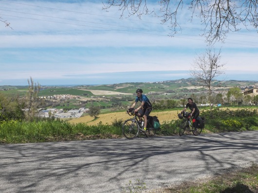 Da Pesaro a Roma in bicicletta: 420 km di rara bellezza