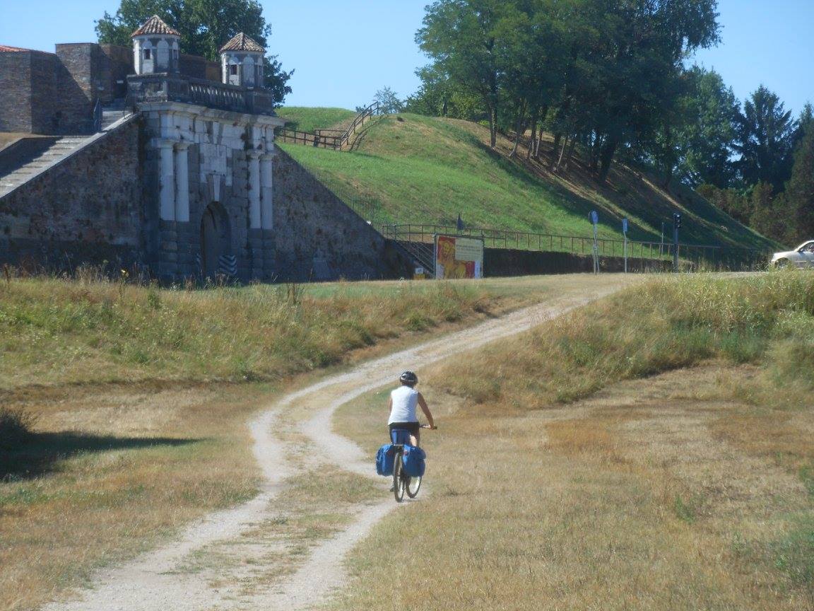 Via Postumia in bici da Aquileia a Genova verso Santiago de Compostela -  Bikeitalia.it