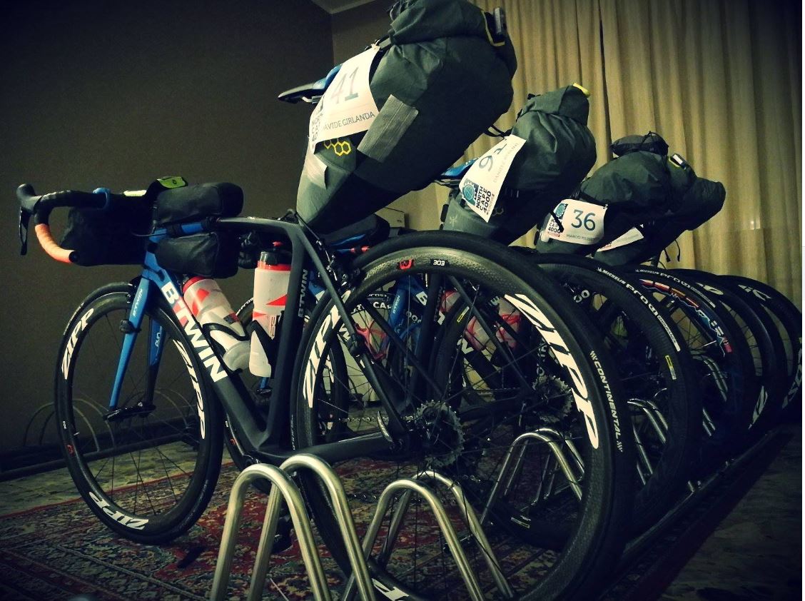 Uomini, bici e accessori Decathlon alla prova della NorthCape4000 -  Bikeitalia.it