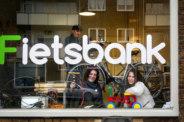 Rotterdam: apre la banca delle biciclette, bici usate in cambio di ore di volontariato