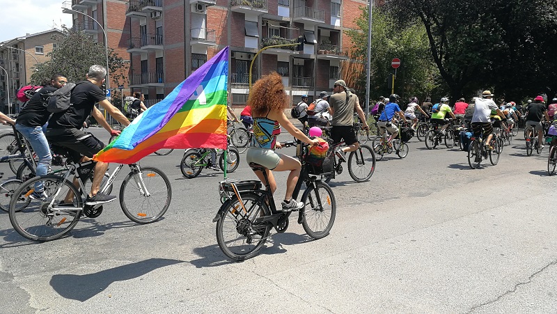 Domenica 9 Bologna e Torino unite dall’orgoglio ciclistico: è di nuovo Bike Pride