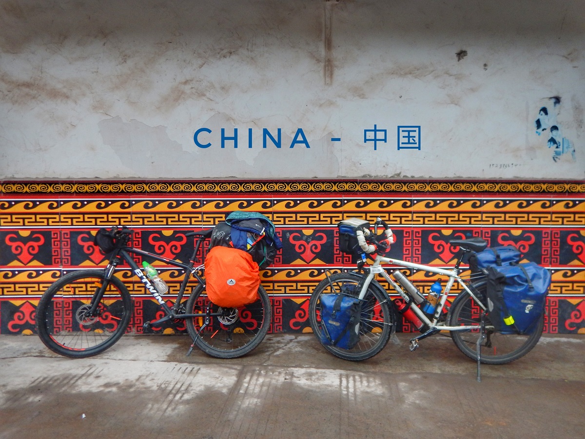 Cina in bici – Cyclolenti [Video]