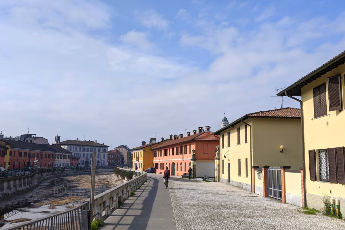 Ciclabile del Naviglio Grande: Milano, Abbiategrasso e Morimondo