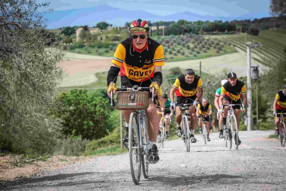 Eroica in bici: cicloturismo in Toscana su strade bianche