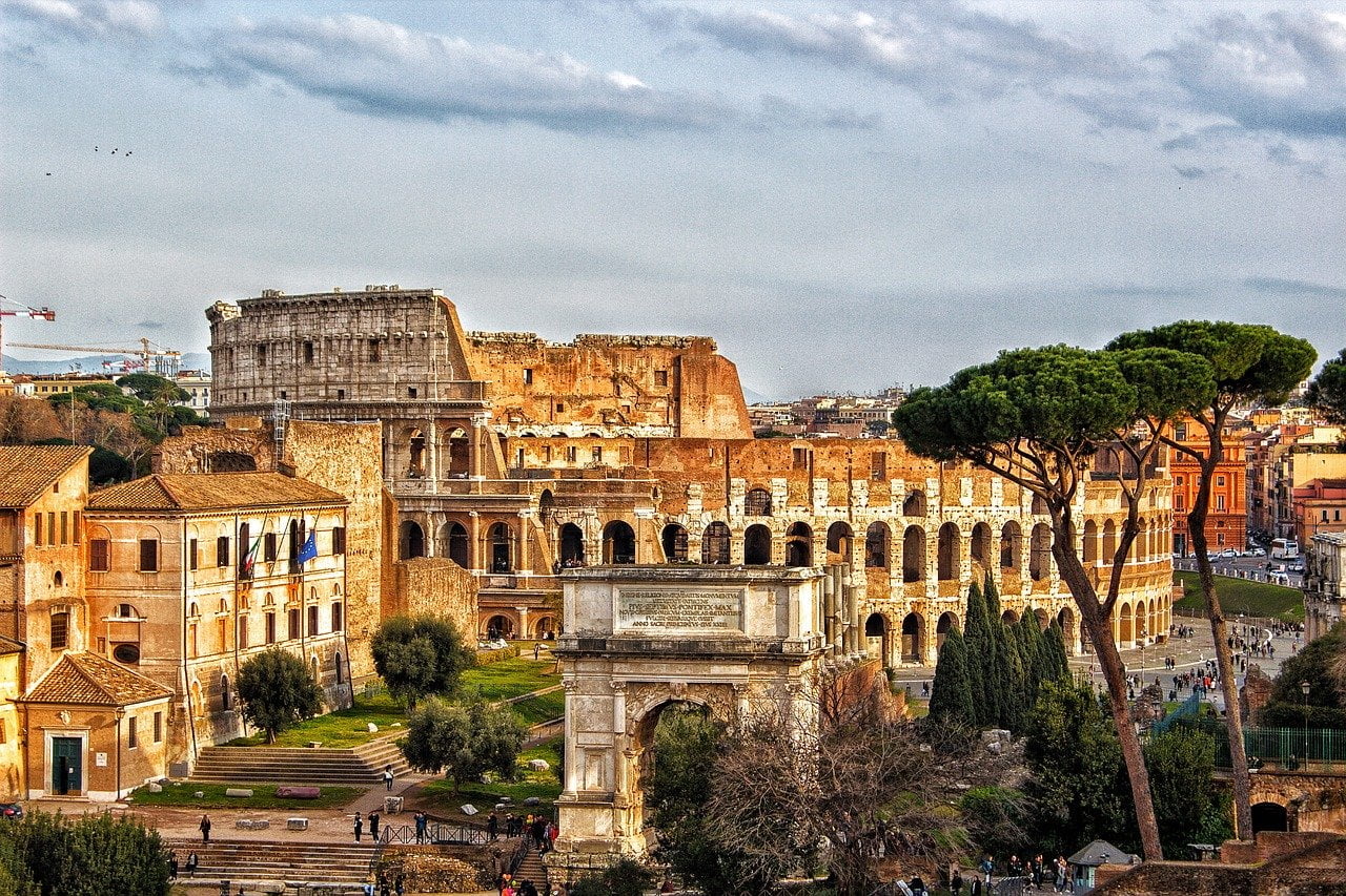 Roma: sul piatto 3,8 milioni per 150 km di nuove corsie ciclabili nella Fase 2