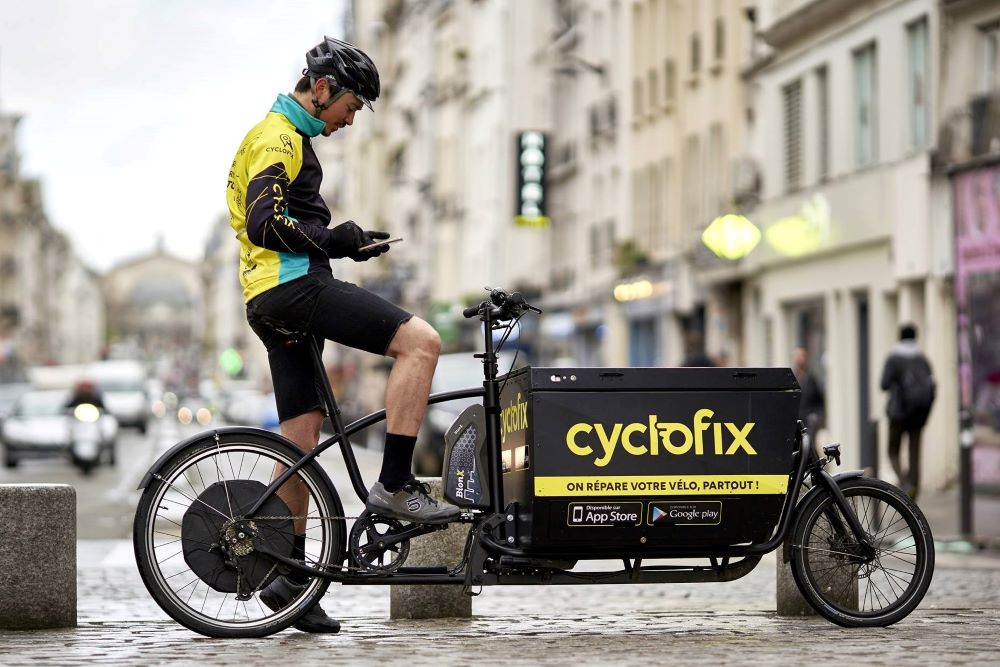 Ciclomeccanico Cyclofix con cargo bike
