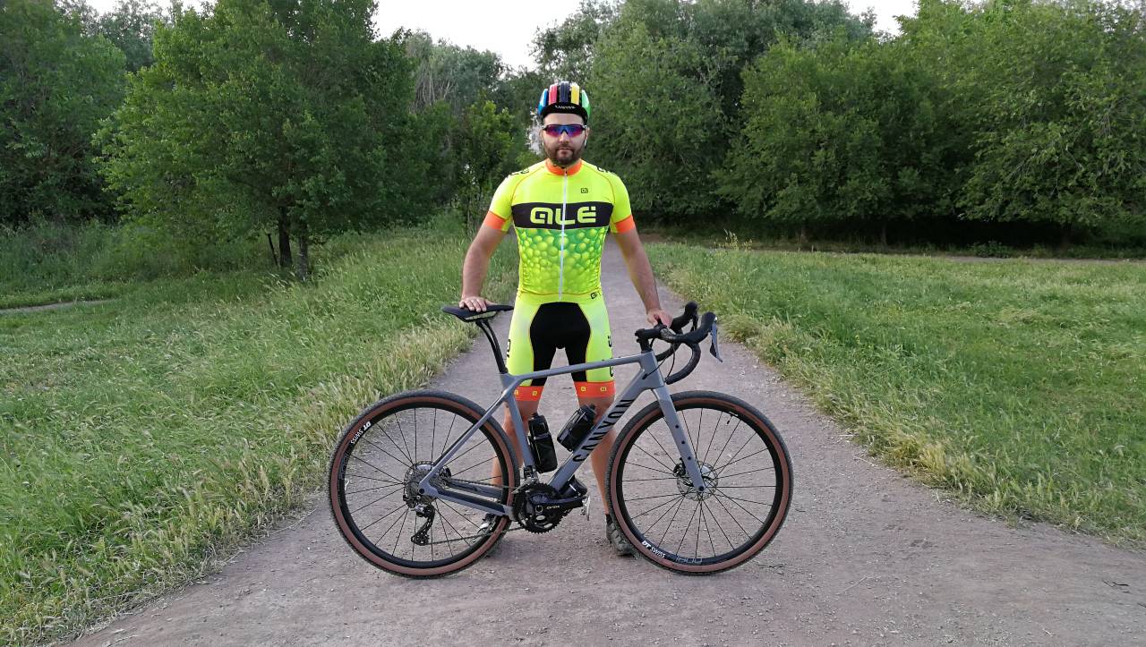 Canyon Grizl visione d'insieme test su sterrato