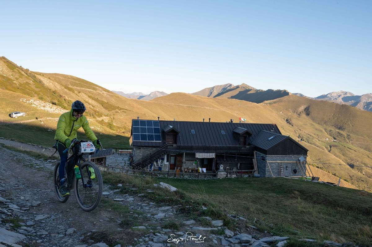 Liguria Bike Trail in bici gravel