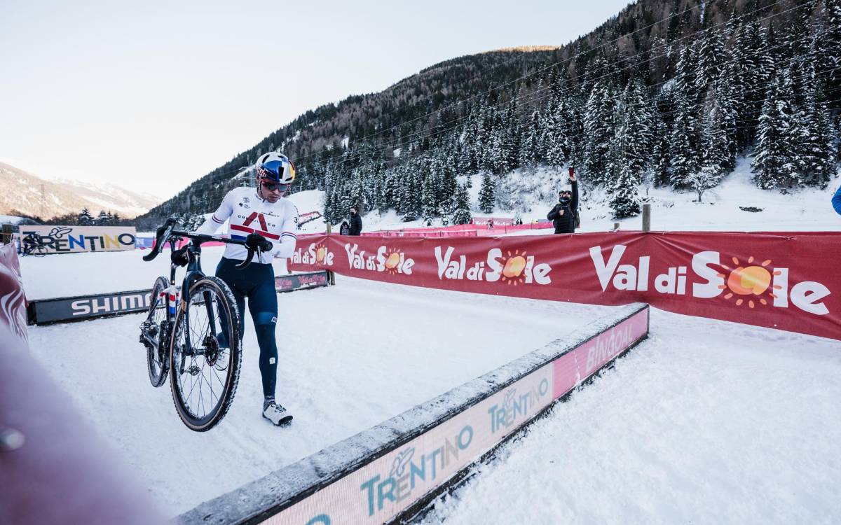 Tom Pidcock in Val di Sole ciclocross sulla neve (foto di Giacomo Podetti)
