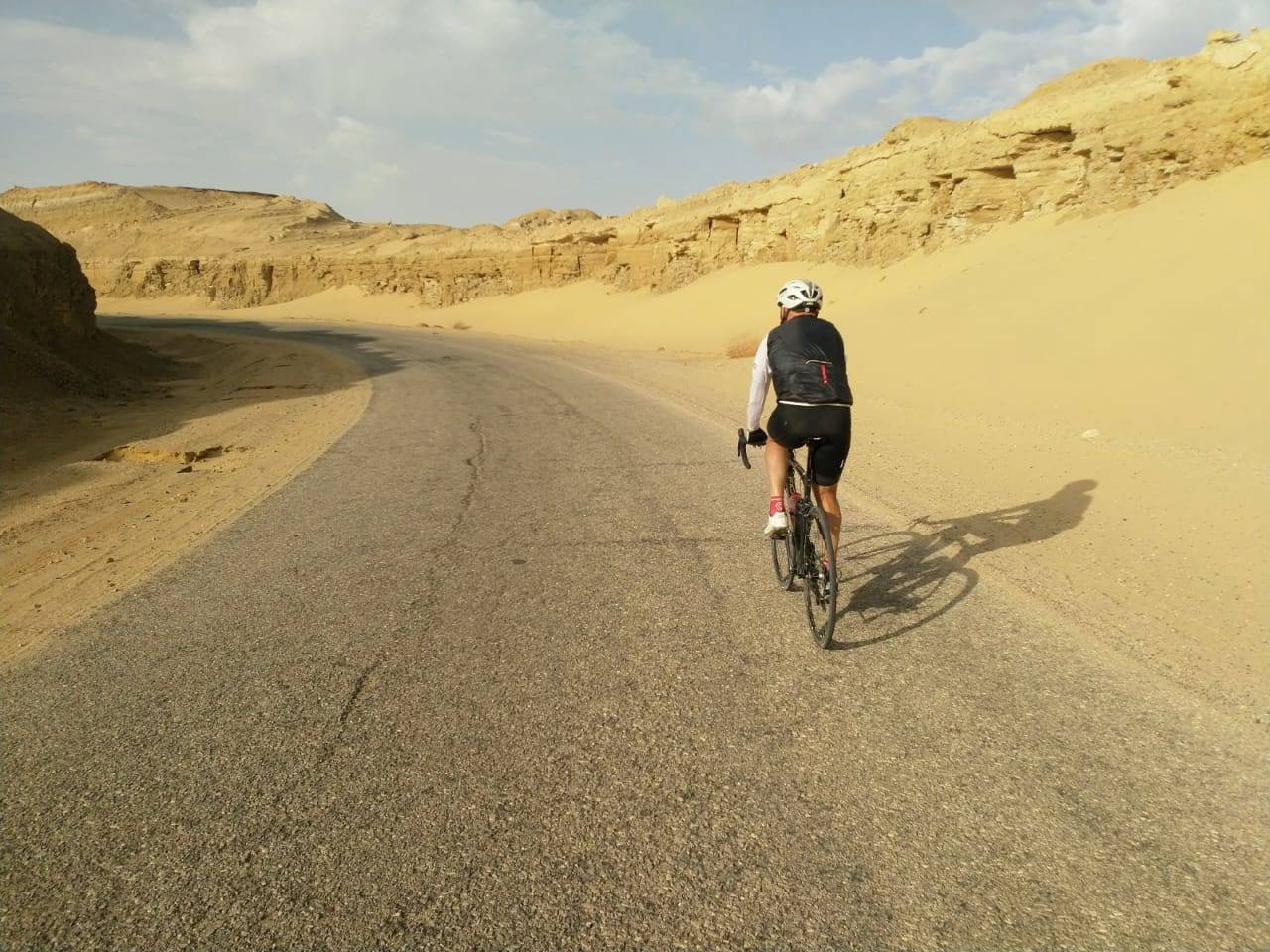 Egitto deserto bici da corsa