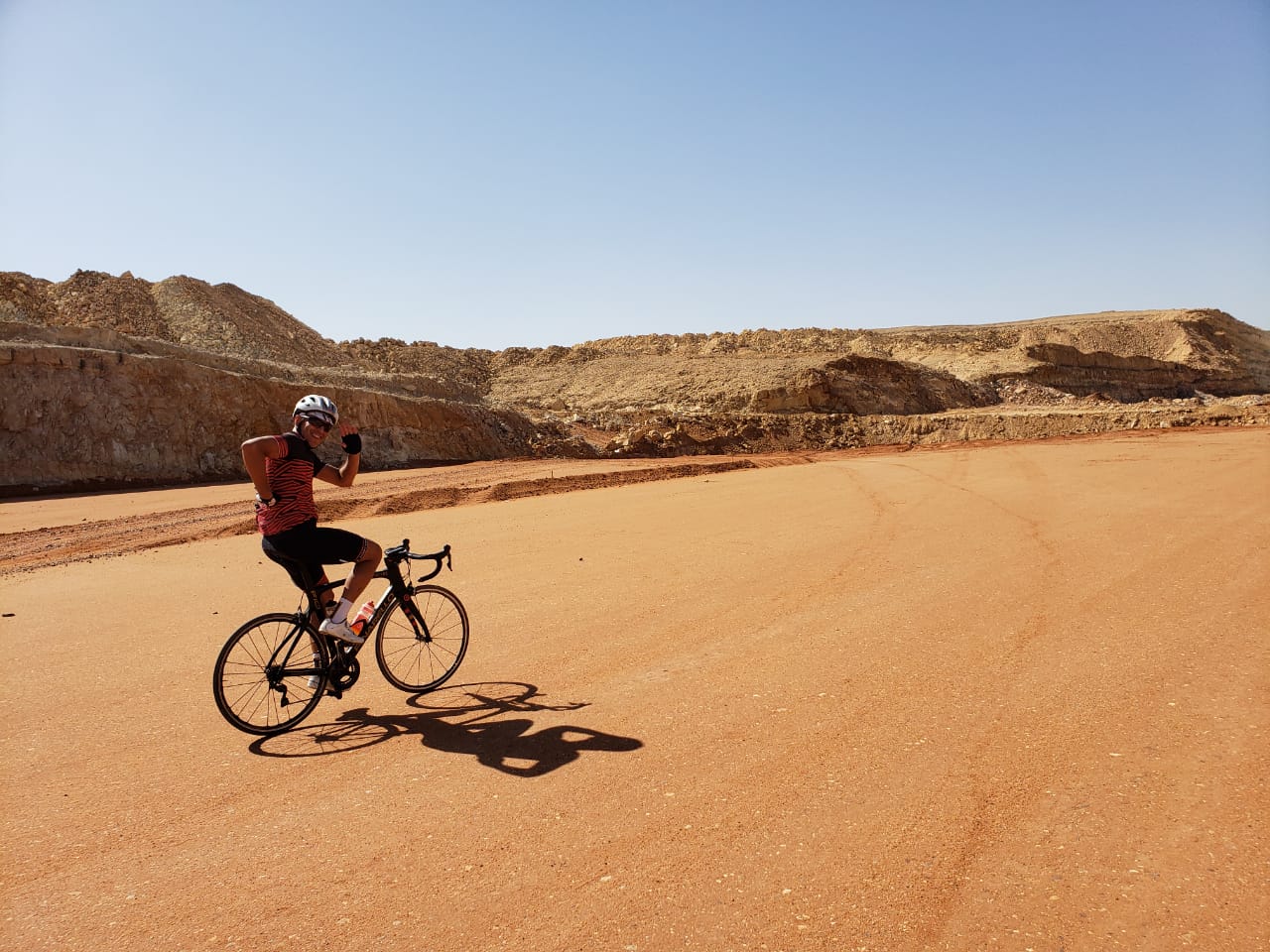 Bici da corsa deserto Egitto