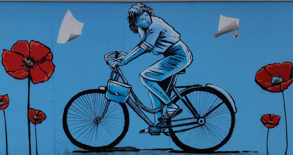 Murales Alice Pasquini San Giovanni in Persiceto bicicletta nella Resistenza