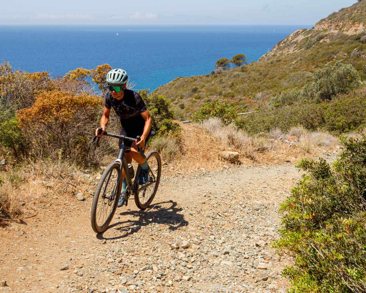 Isola d'Elba in bici gravel bike sterrato