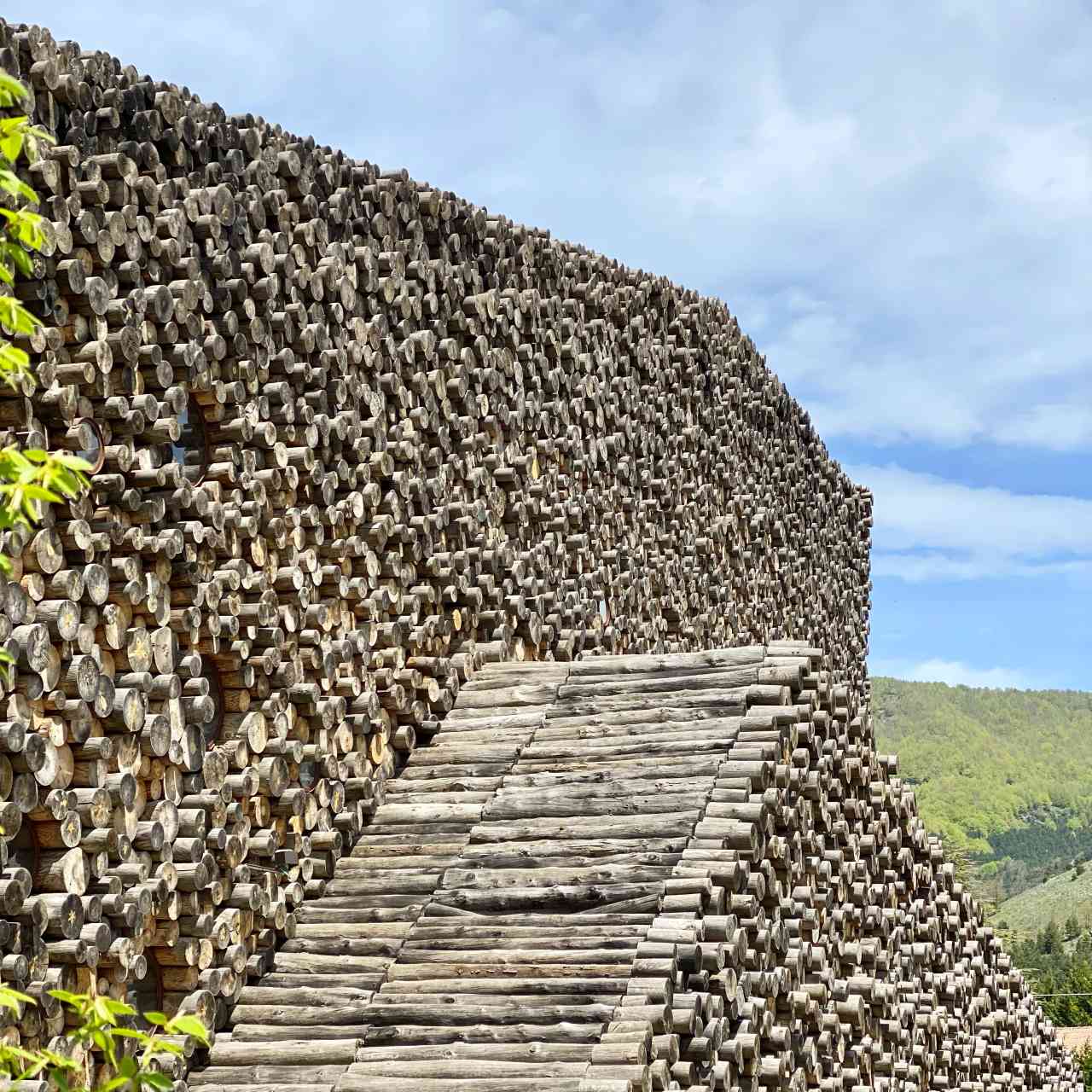 Catasta Pollino particolare realizzazione in legno
