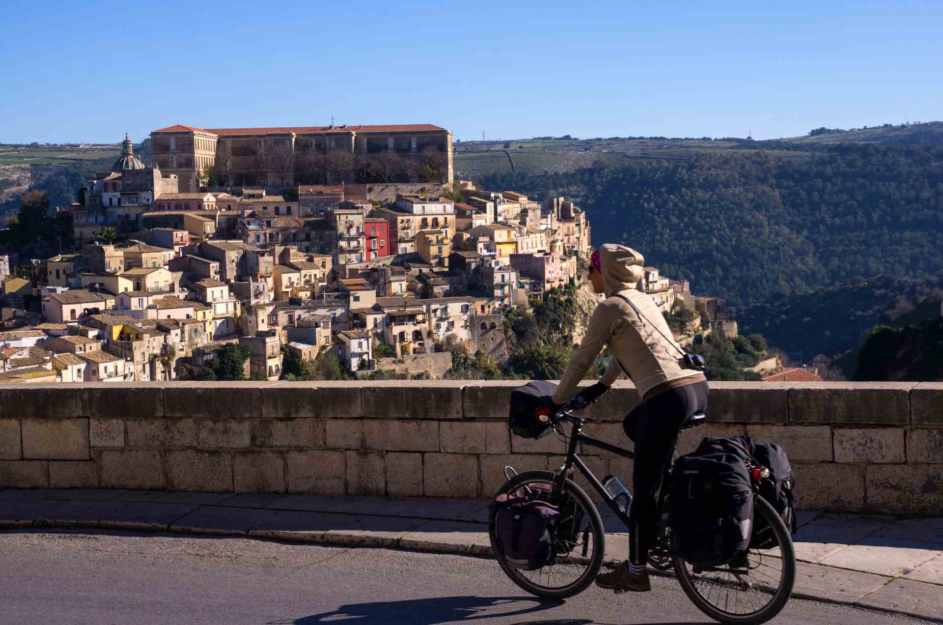 Ragusa cicloturismo Sicilia