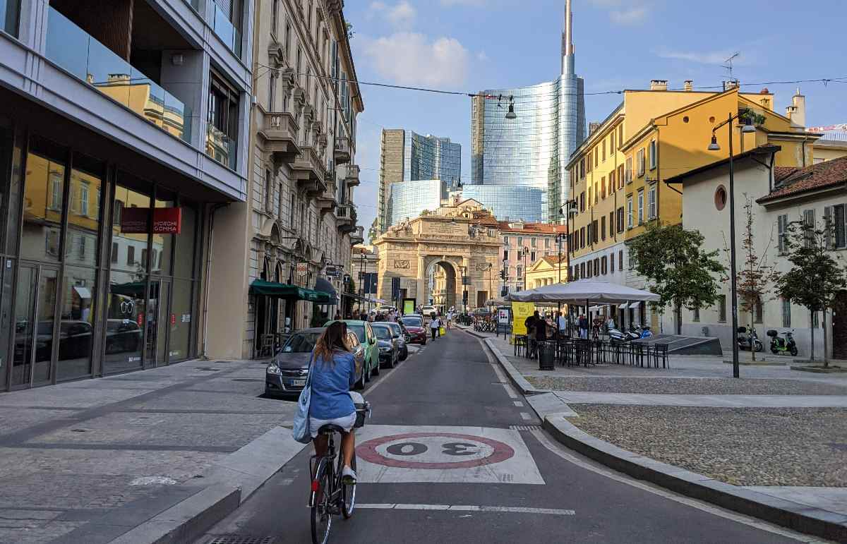 Milano Città 30 km/h: nuovo limite di velocità in vigore dal 2024