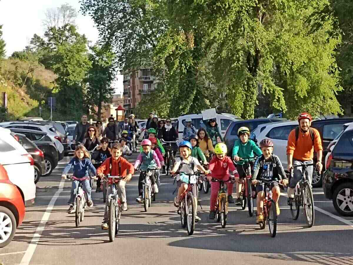 Kidical Mass: i bambini in bicicletta si prendono la strada a Roma domenica 14 maggio