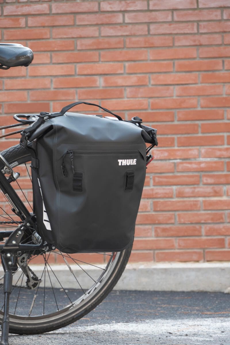 Thule borsa commuting urban porta pc bike to work
