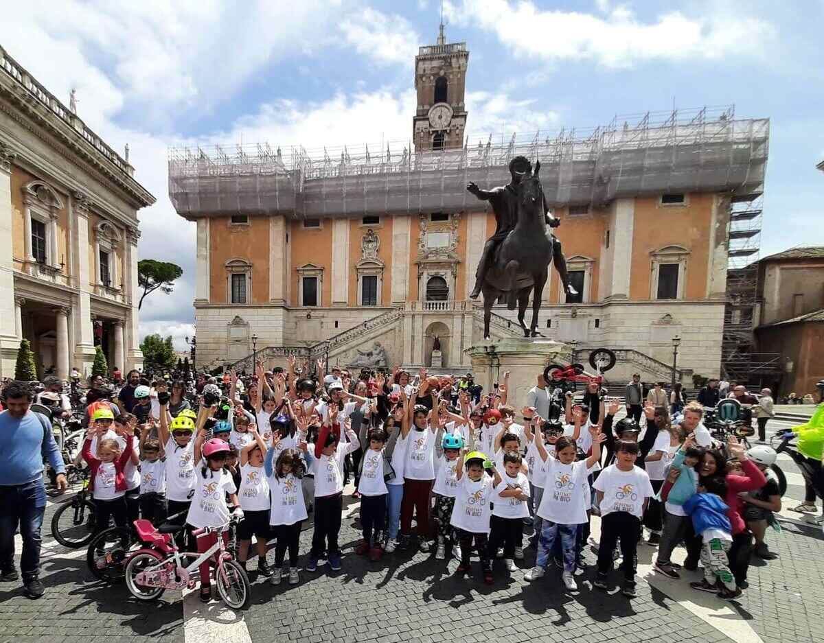 Kidical Mass Roma in Piazza del Campidoglio