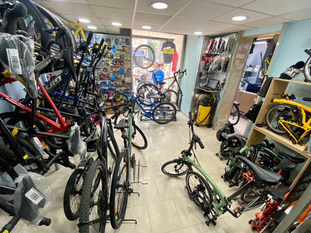 Milano Cicli negozio di biciclette riparazione e vendita a Napoli