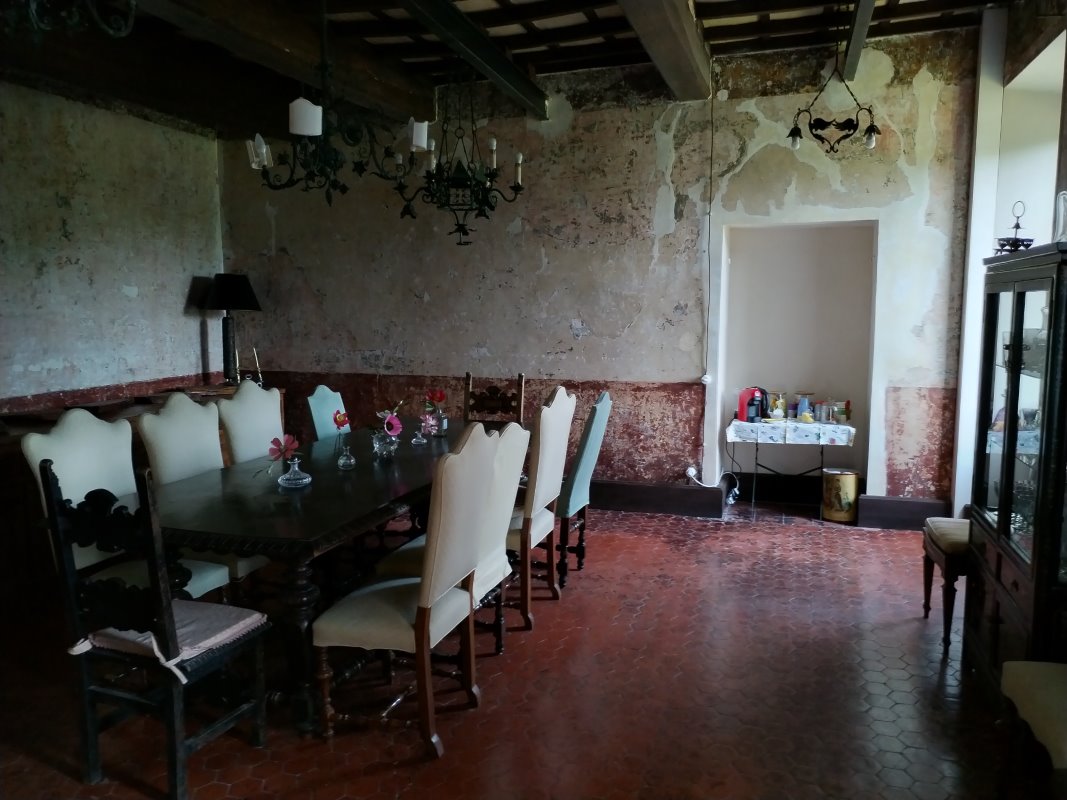 Latium Experience sala colazione Borgo Fossanova palazzo medievale