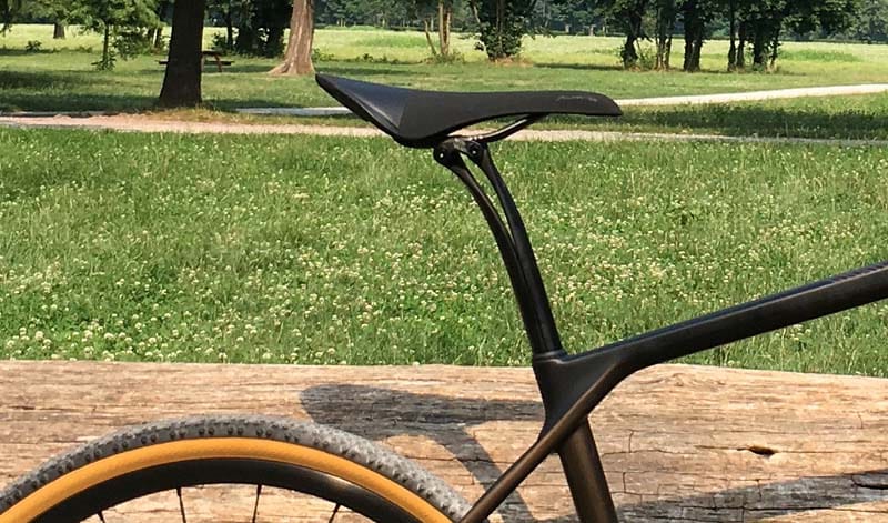 canyon grail gravel bici tubo sella