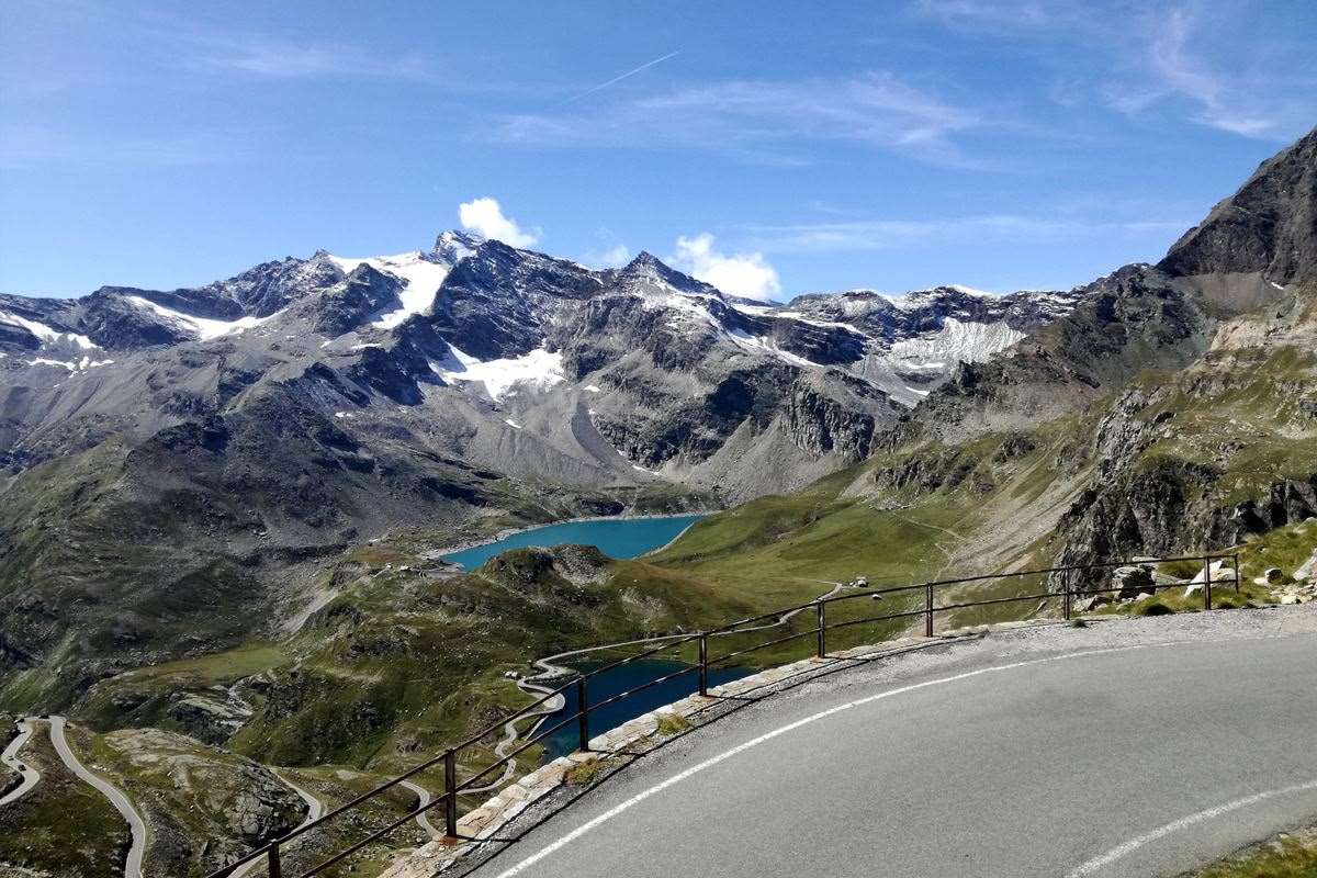 Nivolet. Ultimi chilometri in Estate Mattia Barlocco