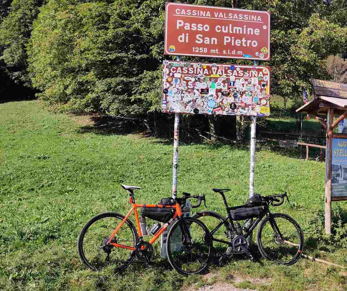 Passo culmine di San Pietro - allenamento per ultracycling salite dislivelli ore di pedalata