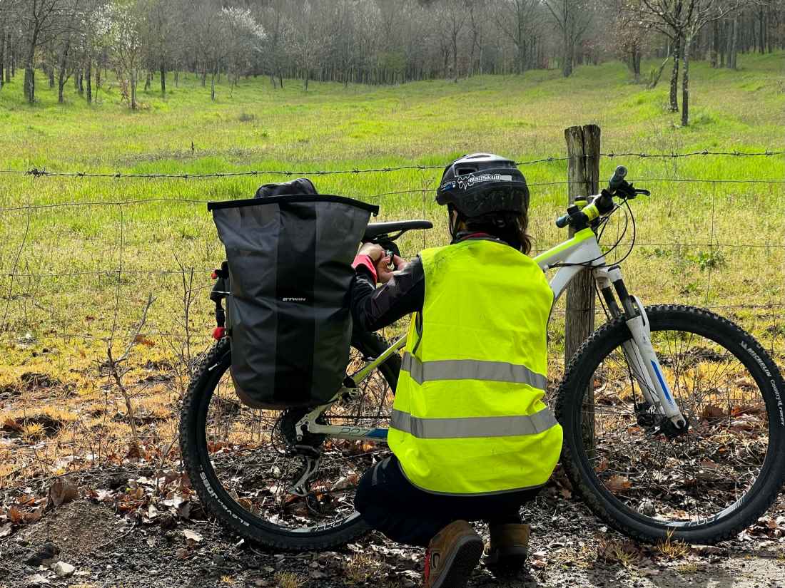 Adolescenti in bici di Luciano Coluccia