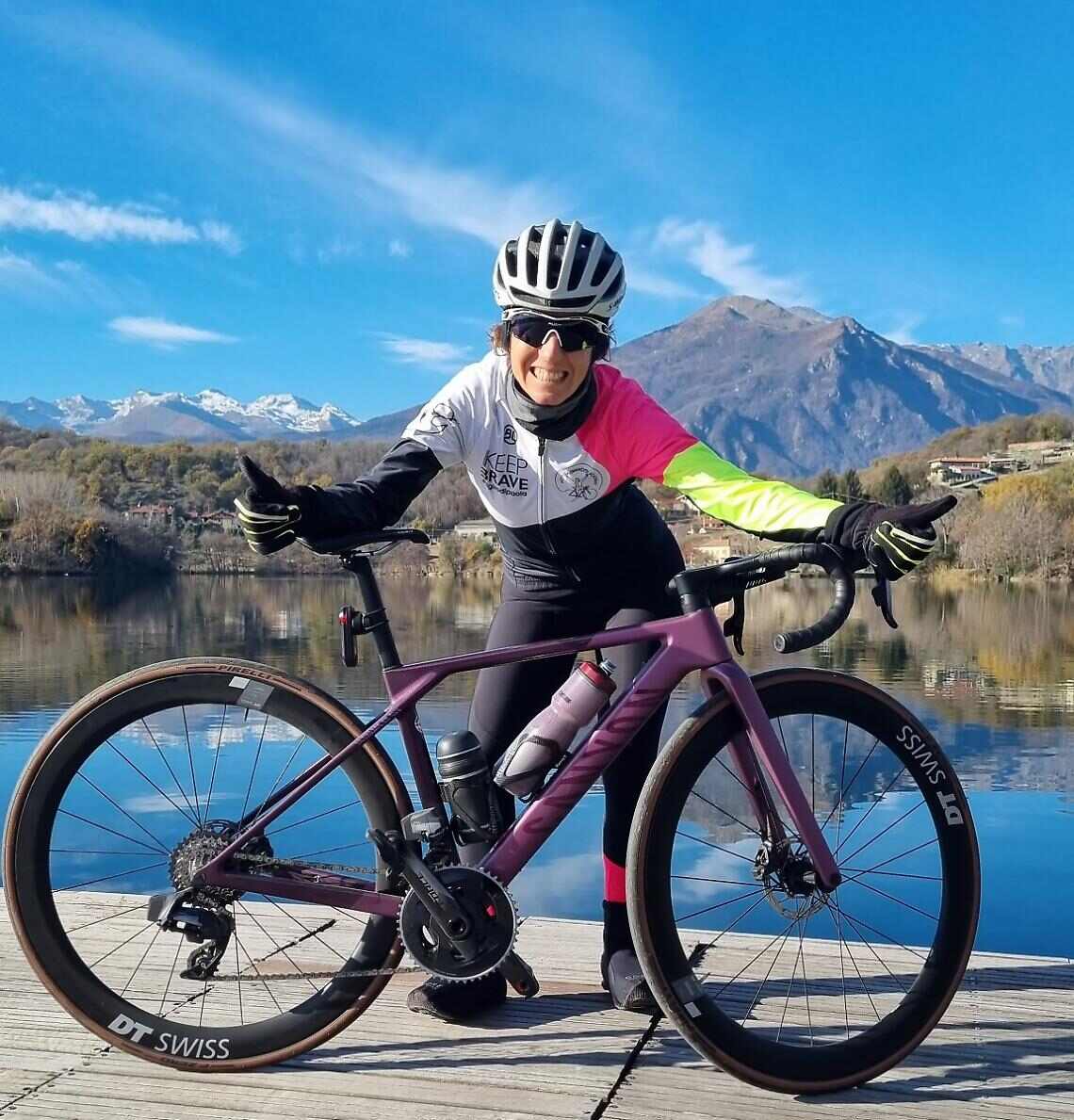 Paola Gianotti con la sua bici Canyon