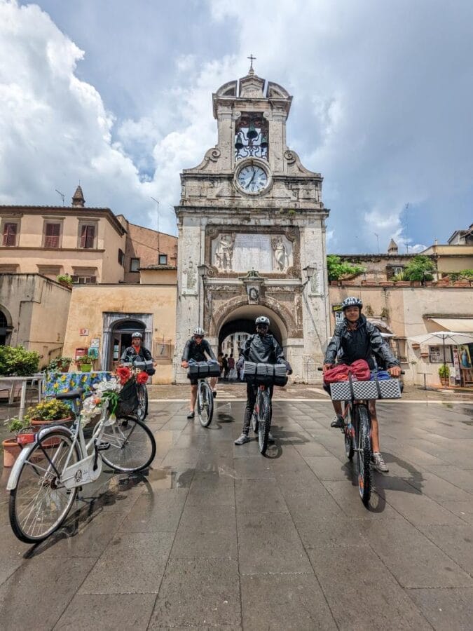 Pedalare Faticando Bikepacking di Mattia Ferrari