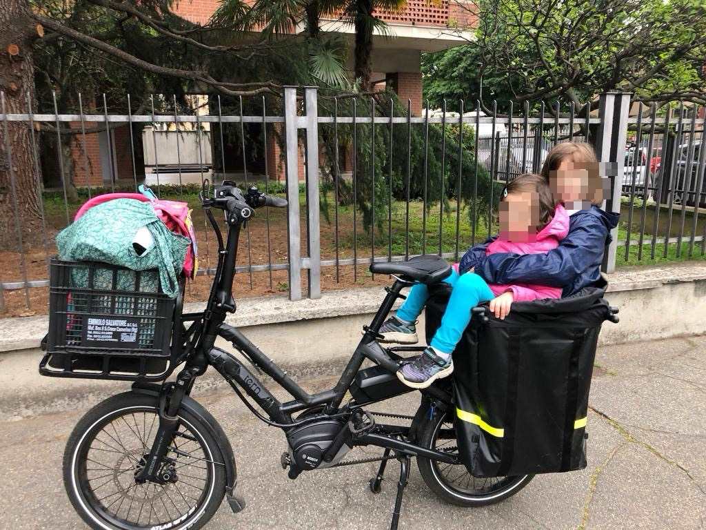Nico de Leonardis Cargo Family
