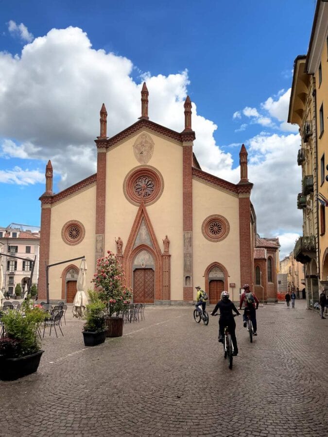 Pinerolo in bici ©Paolo Ciaberta