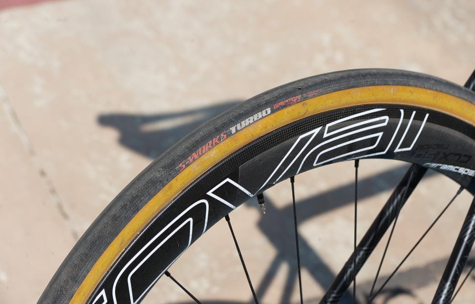 Bici-da-corsa-Parigi-Roubaix