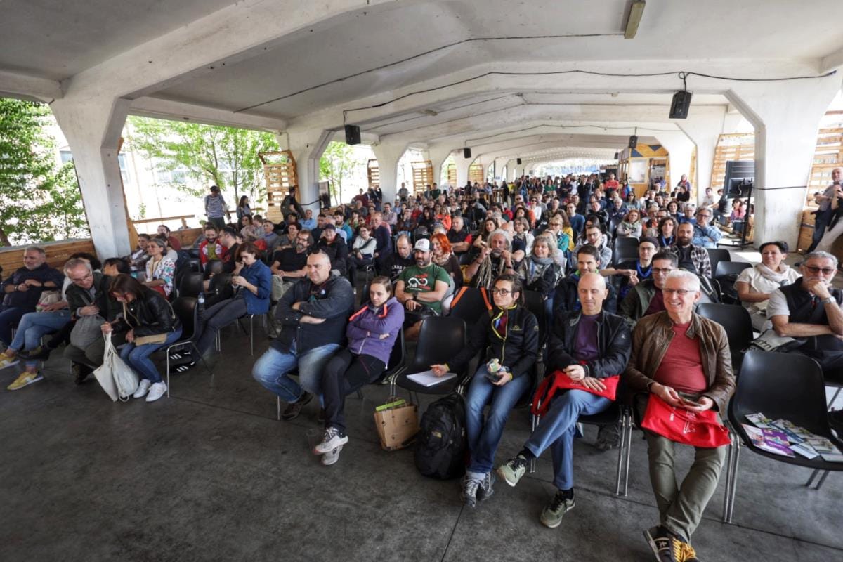 Il pubblico della Fiera del Cicloturismo