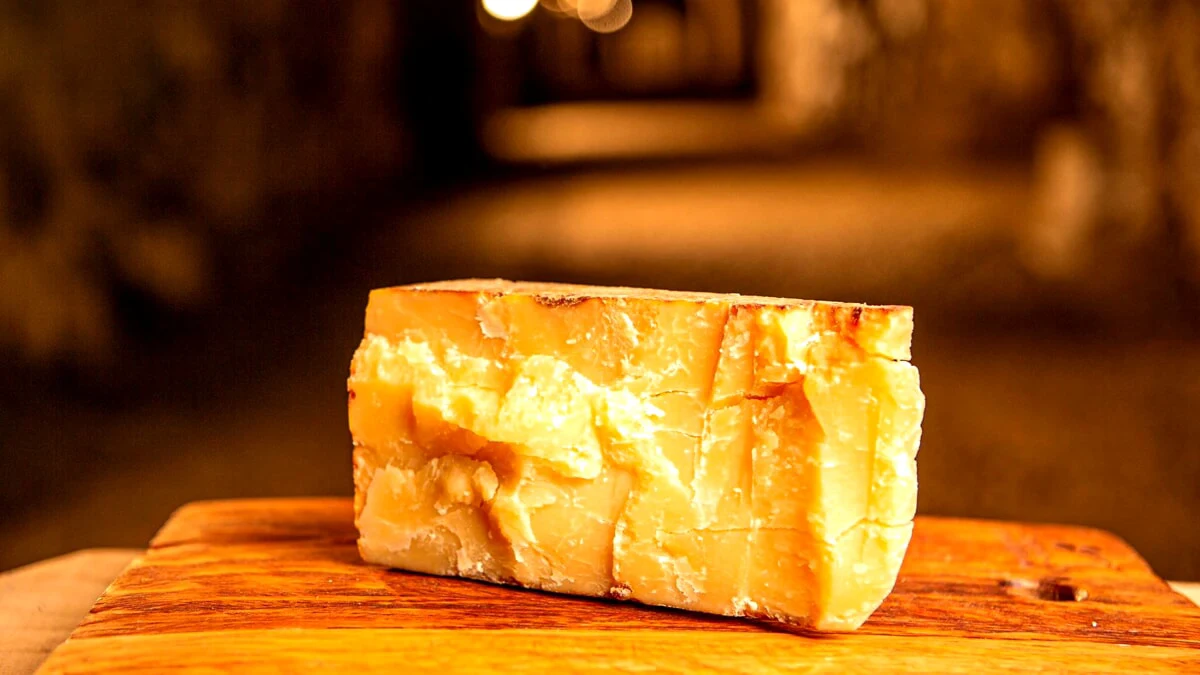 Formaggio Bré Valle Camonica - Photo Credit Associazione Formaggio Brè